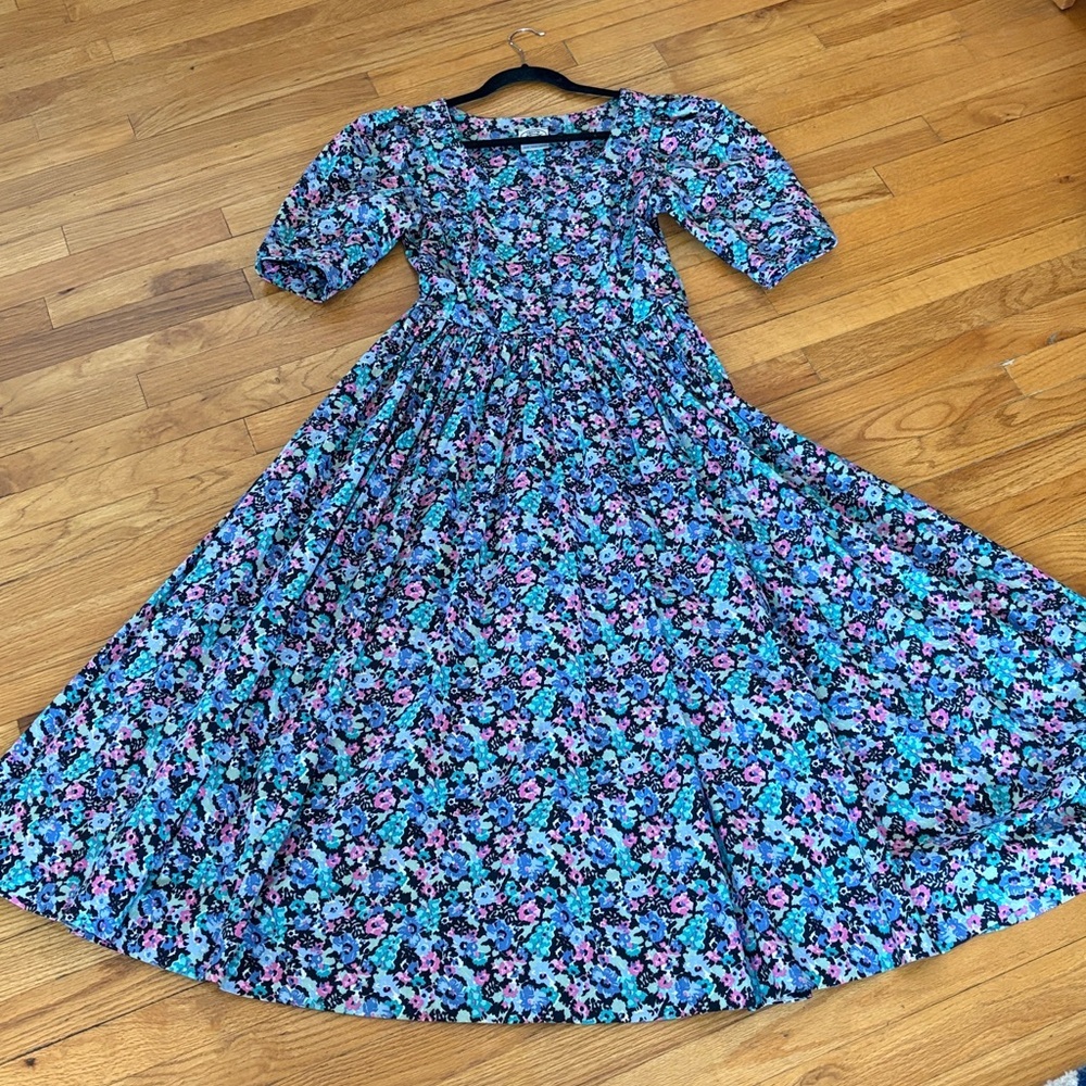 Laura Ashley Vintage 80s Floral Midi Dress 10